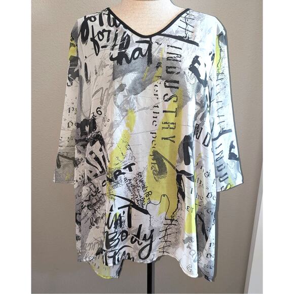 Ulla Popken Blouse 16/18 Graphic Artsy V-Neck Open Back Blouse Yellow Blac - Picture 1 of 3
